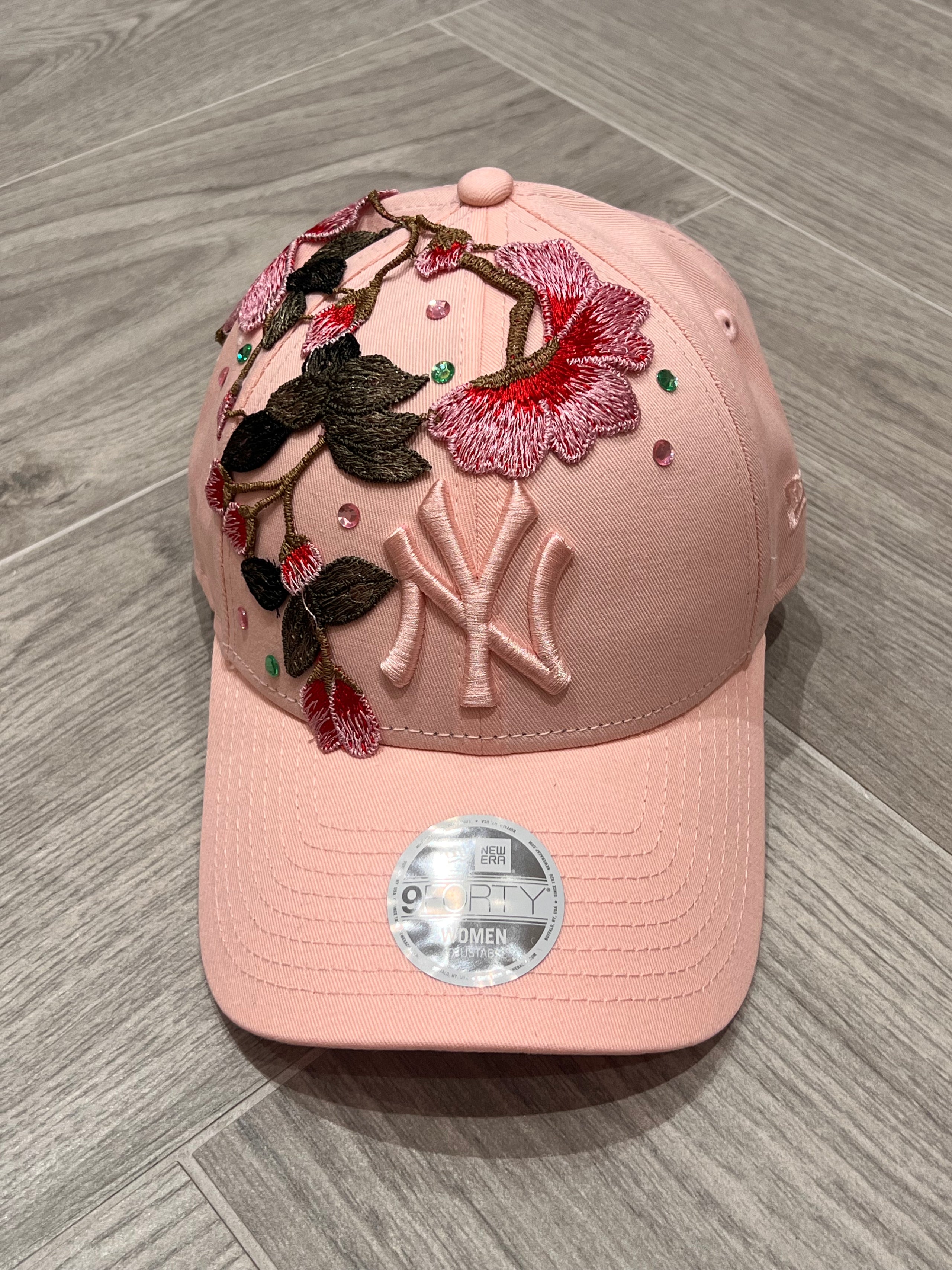 Custom Cap -  NY Yankees by New Era "Pink Rose"