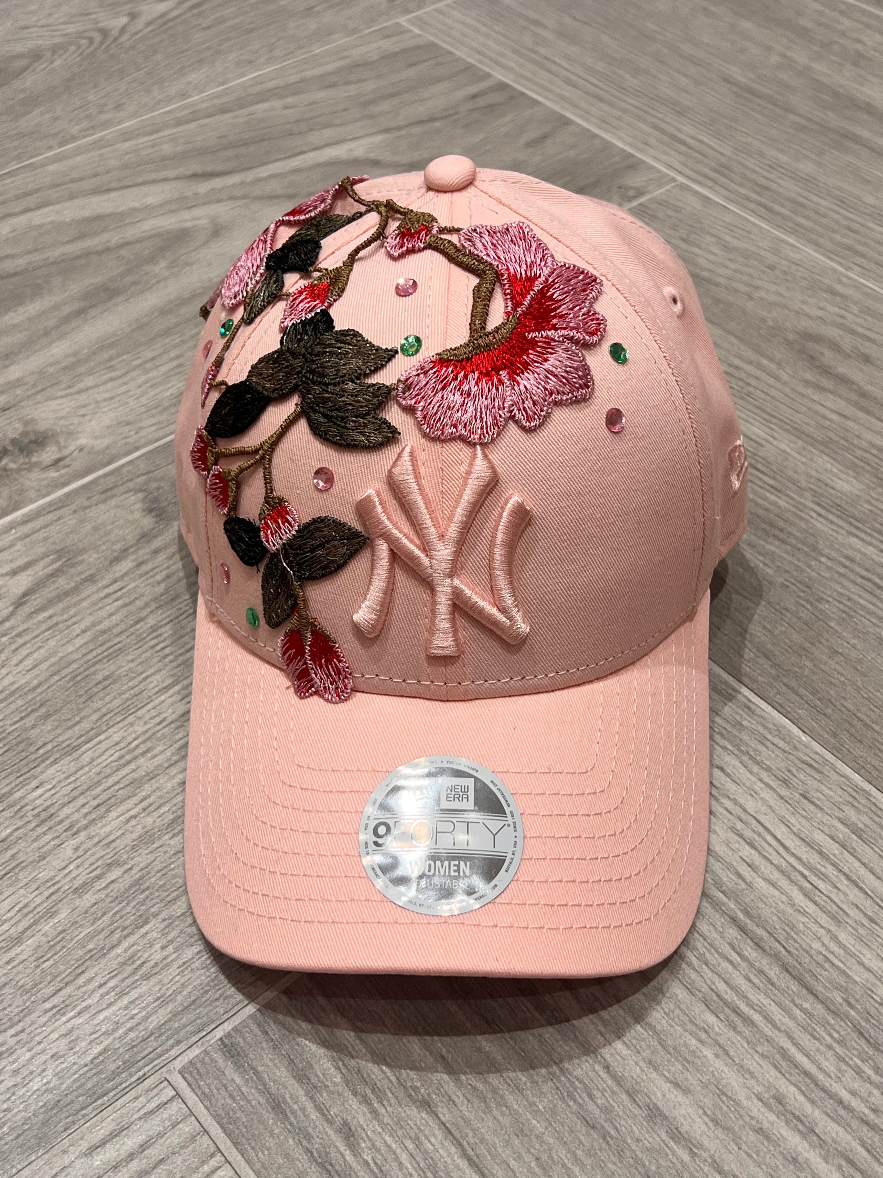 Custom Cap -  NY Yankees by New Era "Pink Rose"