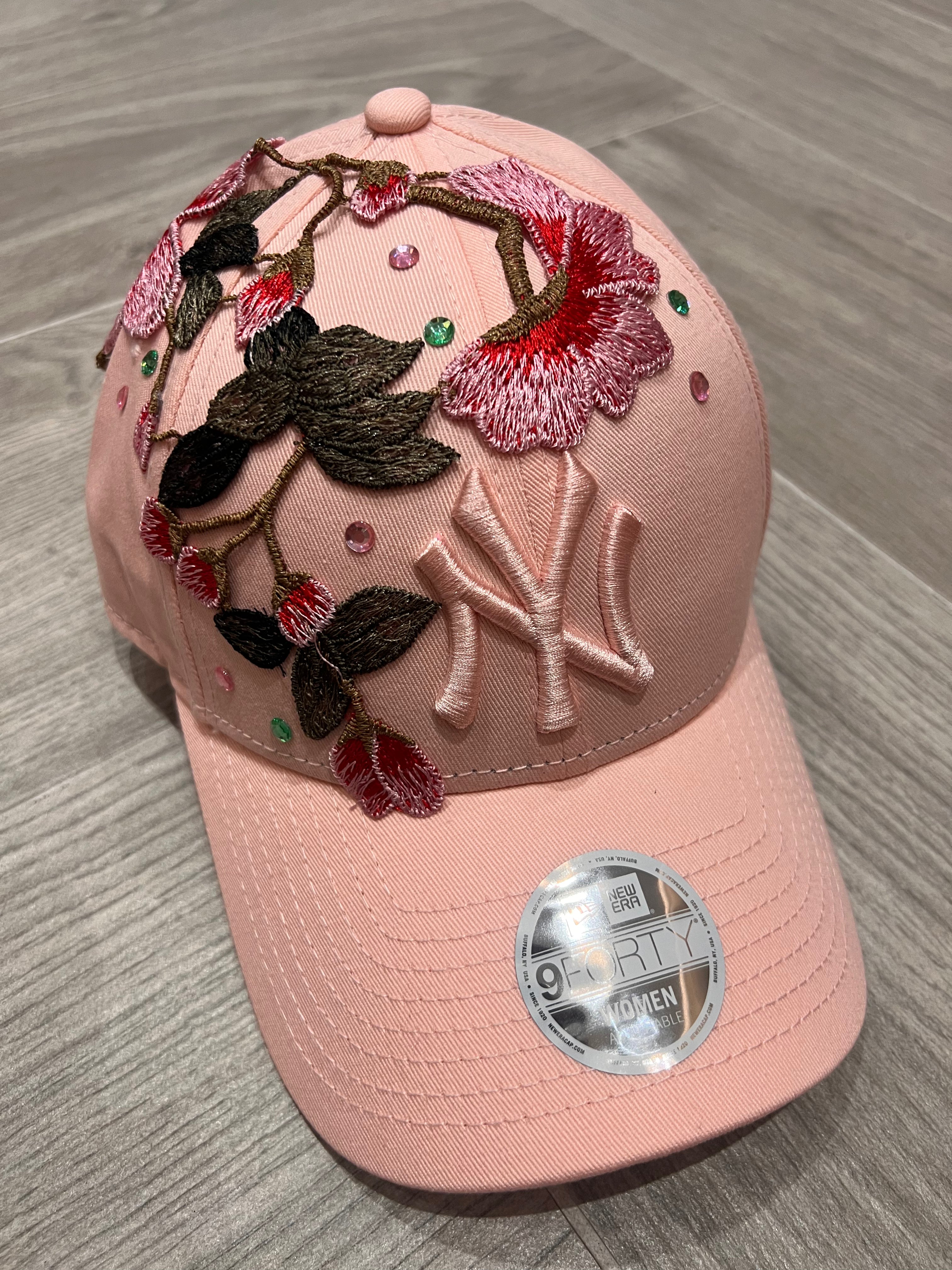 Custom Cap -  NY Yankees by New Era "Pink Rose"