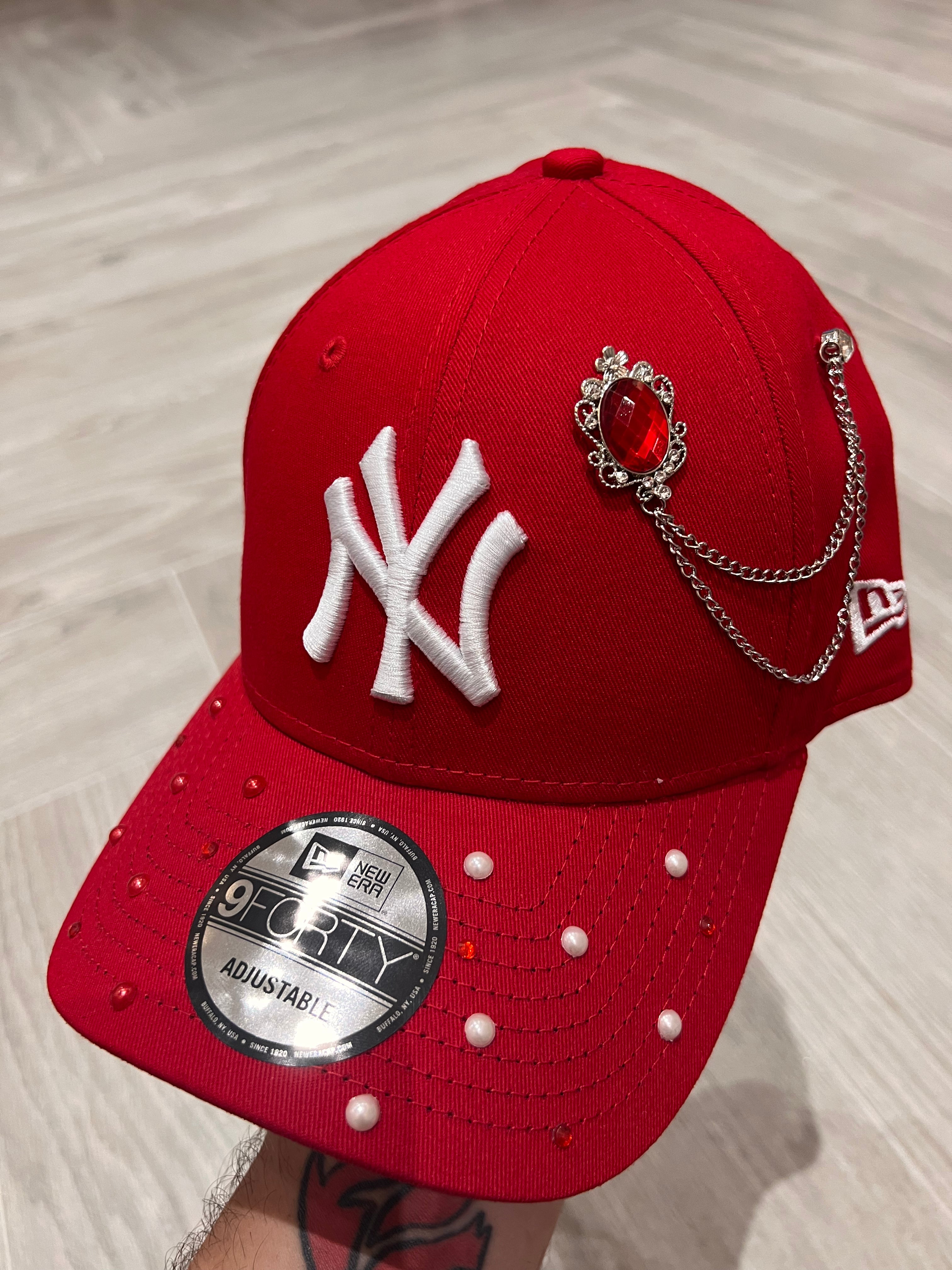 Custom Cap -  NY Yankees by New Era "Red Diamond”
